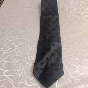 Like new valentino tie